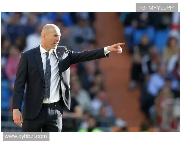 齐达内:足球场上的传奇巨星与不朽的战术大师之路 齐达内:足球场上的传奇巨星与不朽的战术大师之路