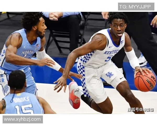 篮球明星遭遇车祸现场揭秘事故背后隐藏的故事与影响分析