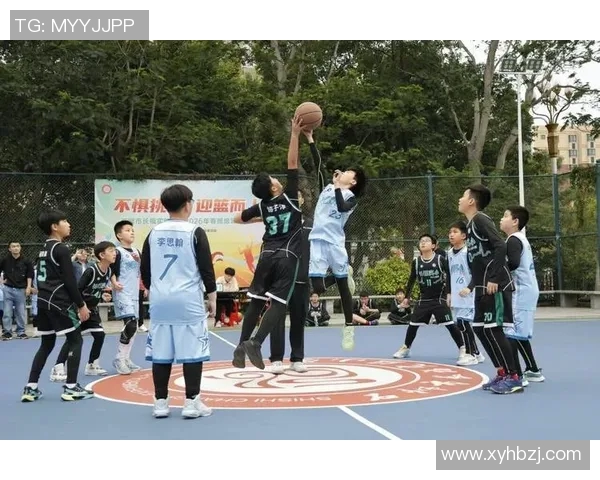 小学篮球场上的小巨星们如何点燃青春梦想与团队精神 小学篮球场上的小巨星们如何点燃青春梦想与团队精神